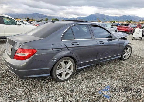 2014 Mercedes-Benz C 250 from USA, damaged, VIN WDDGF4HB7ER305546